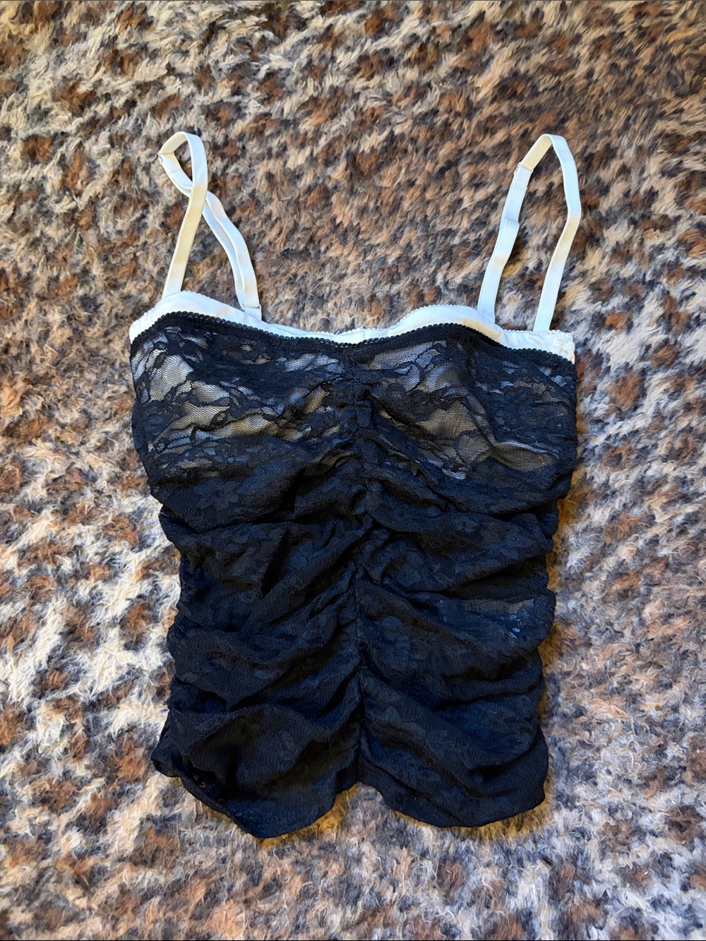 Edikted Eleanor lace bra top